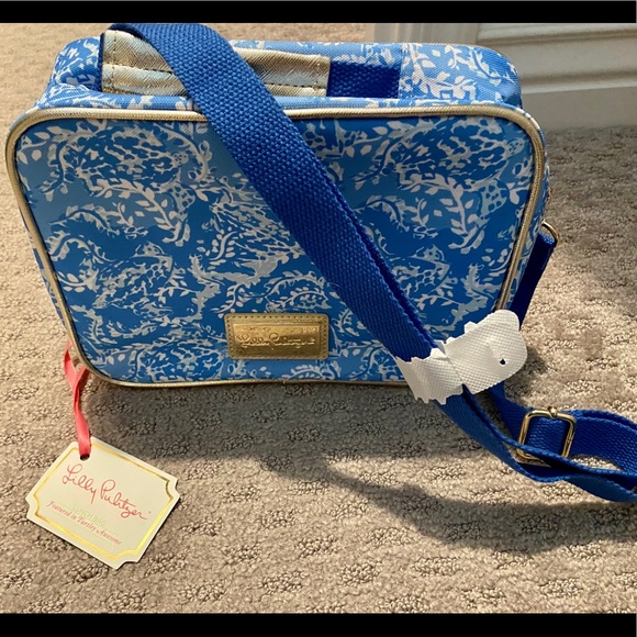 Lilly Pulitzer Handbags - Lilly Lunch Bag